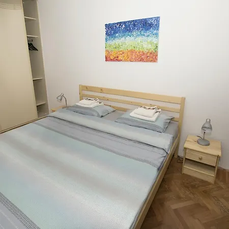 Downtown 3 Bedroom * Sarajevo