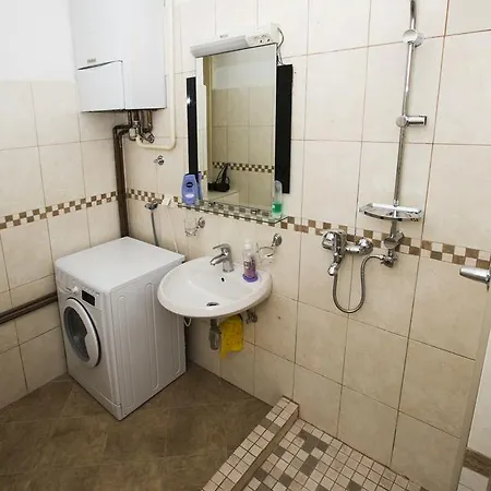 Downtown 3 Bedroom Lejlighed Sarajevo